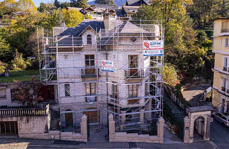 ÉCHAFAUDAGE - G.P.M ÉCHAFAUDAGE : Service de location et montage d’échafaudage à Chambéry … en Savoie, Haute Savoie et en Isère. GPM ÉCHAFAUDAGE